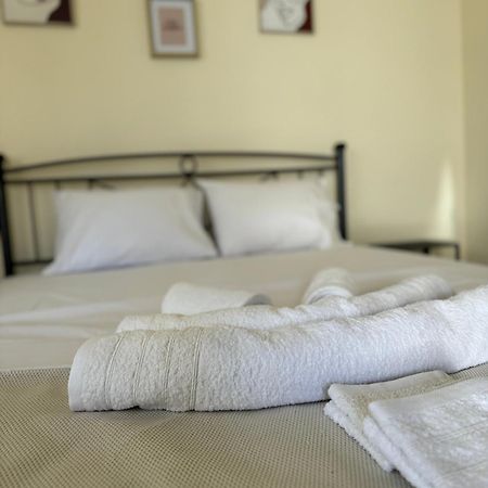 Airpoint Apartments 아르테미다 외부 사진
